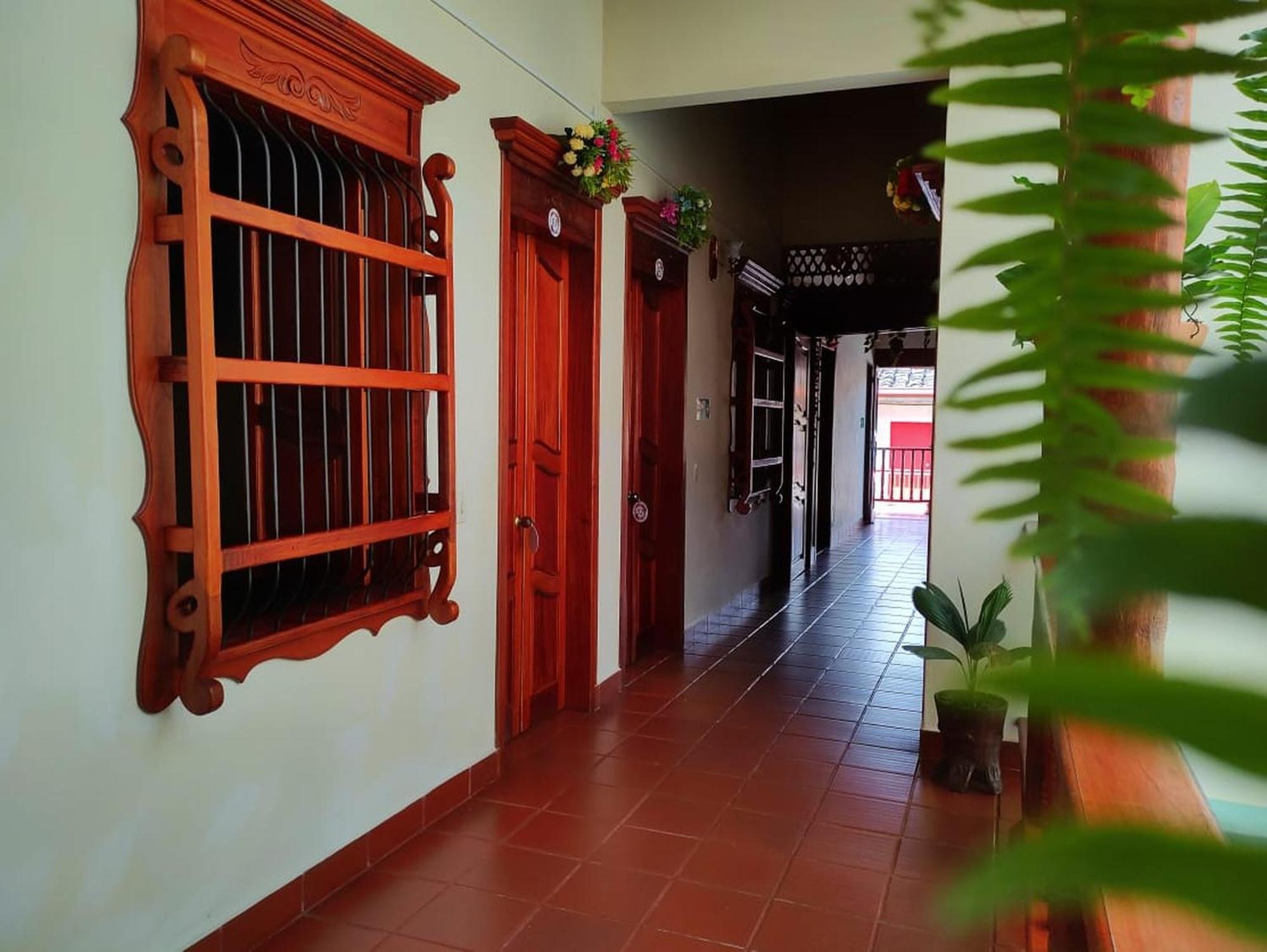 La Casa De Las Flores Hostal Jardín Exteriör bild
